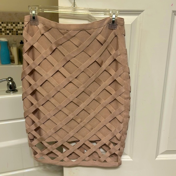 bebe Dresses & Skirts - bebe Taupe Lattice Midi Skirt